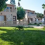 Kotzias Hotel de apartamente 3*