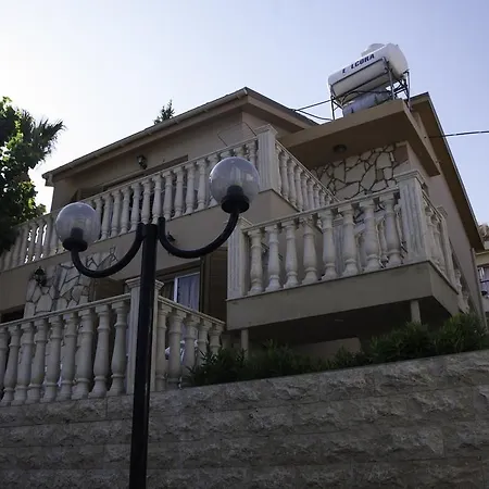 Hotel de apartamente Kotzias