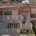 كوتزياس بيتش 3*