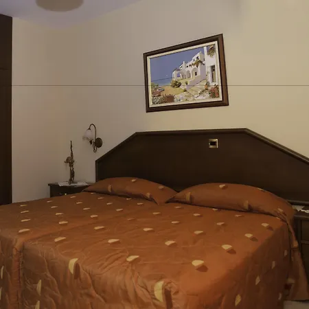 アパートホテル Kotzias 3*