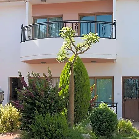 Kotzias Pissouri