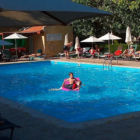 Apart Otel Kotzias Pissouri