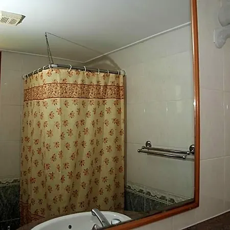 Kotzias Apart Otel Pissouri