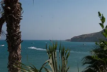 Kotzias アパートホテル