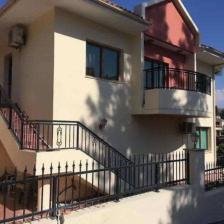 Apartahotel Kotzias Pissouri