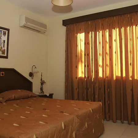 Aparthotel Kotzias 3*