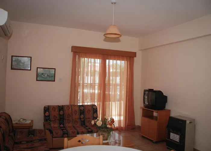 Aparthotel Kotzias 3*